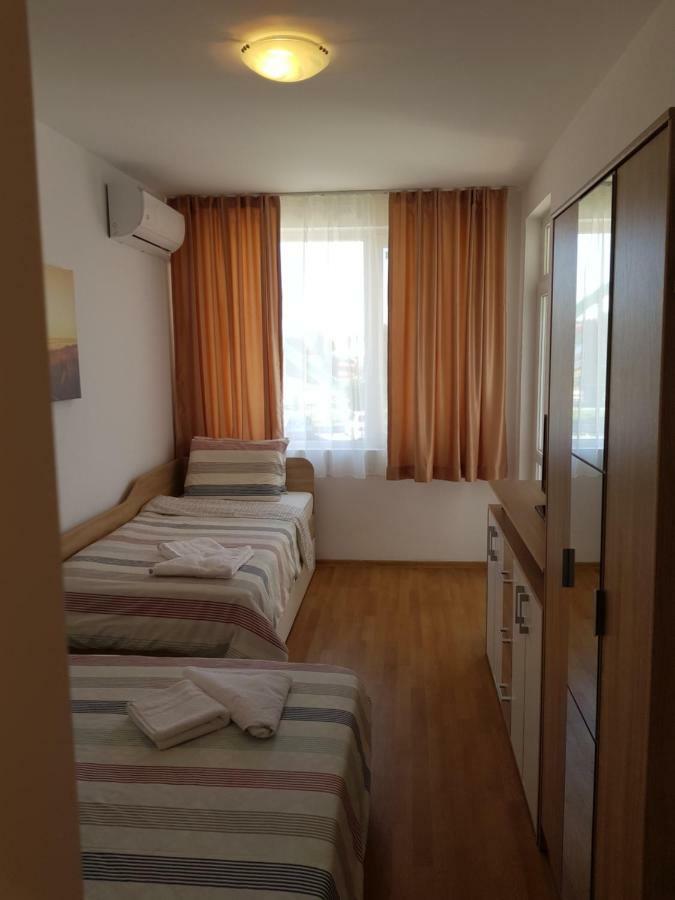 Aquapark Apartment Napospart Kültér fotó
